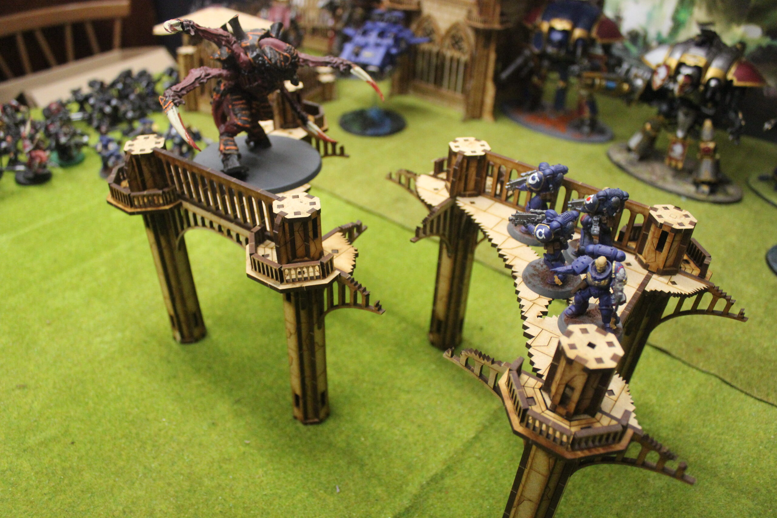 28mm wargaming city ruined broken double span bridge - Image 4