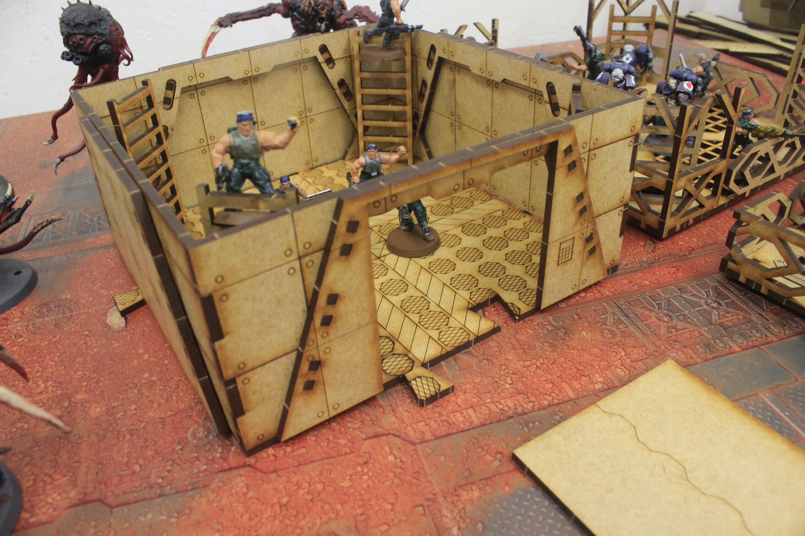 laser cut model kit 28mm wargaming space fort corridor outpost - Image 9