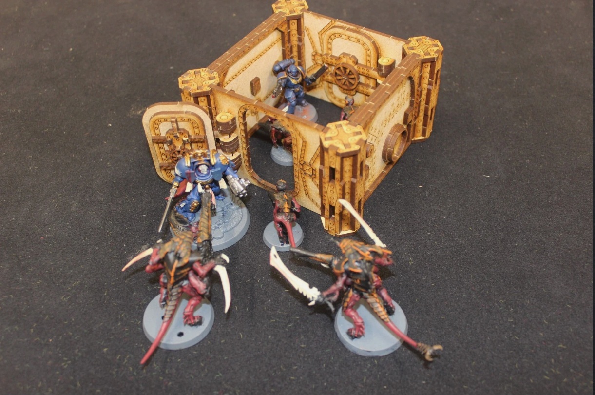 laser cut model kit 28mm wargaming space ship airlock hatch and wall set - Image 4